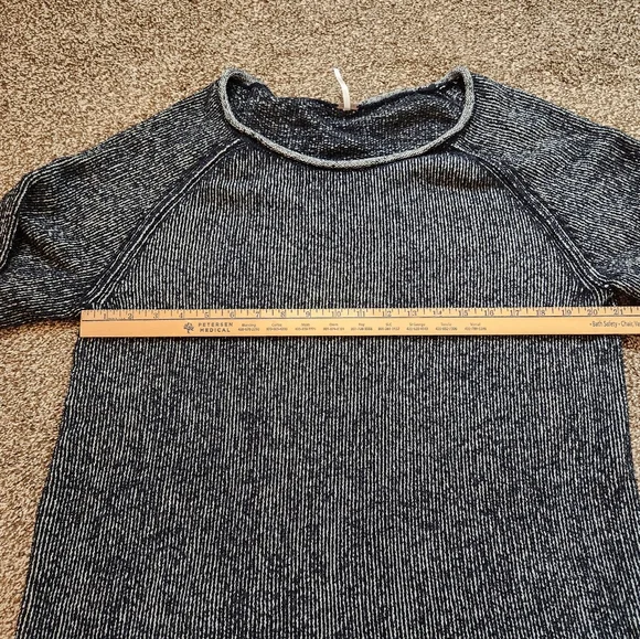 Free People Lennox Tunic Sweater In Onyx Size Small - Picture 7 of 8